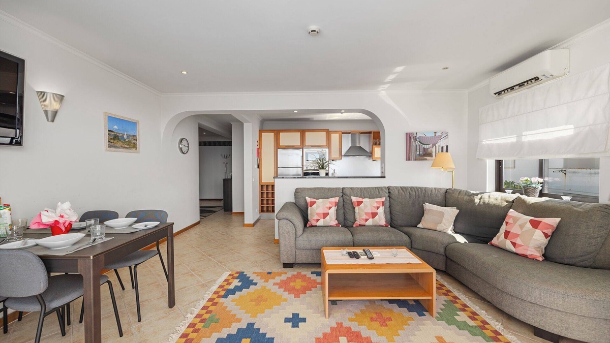 Albufeira Apartment | Bright Old Town Sea View 2-Bed Unit