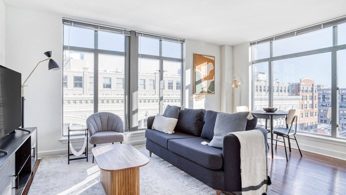 Penn Quarter Apartment | Bright Penn Quarter 1BR w/W/D & Gym, 2 blocks to Metro, by Blueground