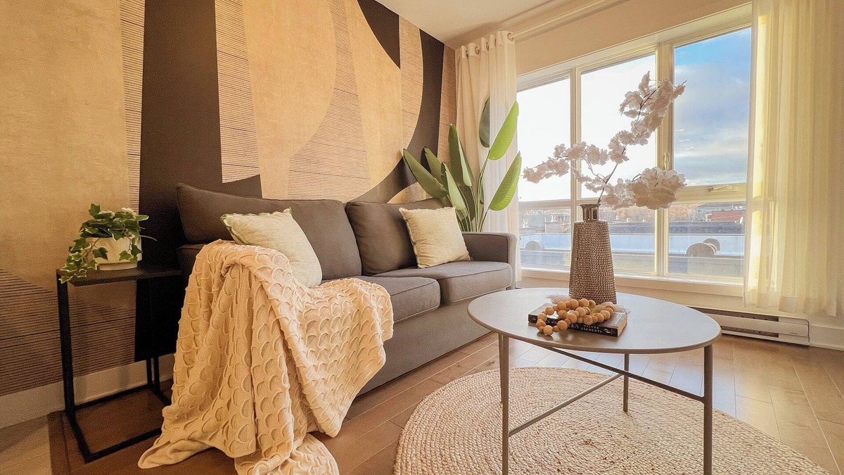 Cote-Des-Neiges—Notre-Dame-De-Grace Condo | Bright Perfect View 2BR*brand-new*gym*parking