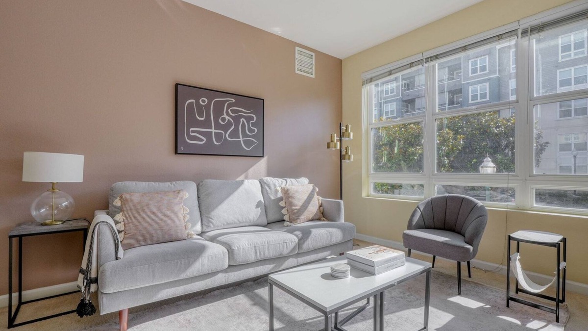 San Bruno Apartment | Bright San Bruno 2BR w/Pool, Spa & Gym, nr Groceries, by Blueground