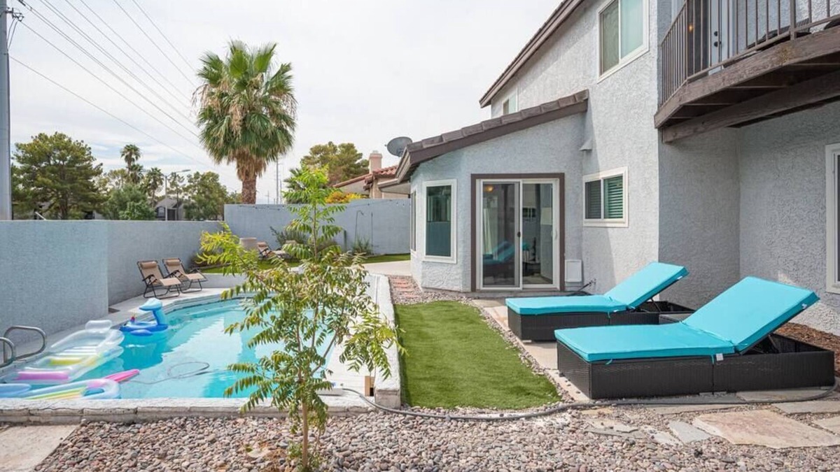 Green Valley North Villa | Bright, Spacious, and Secluded Pool Getaway! Fall in Love in Las Vegas