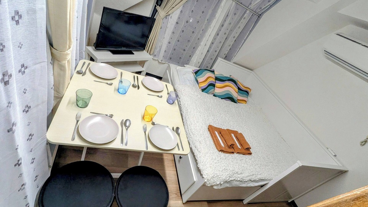 Sugamo Apartment | Bright Tokyo Loft with Sky View | 8min walk to Sugamo Station and Attraction