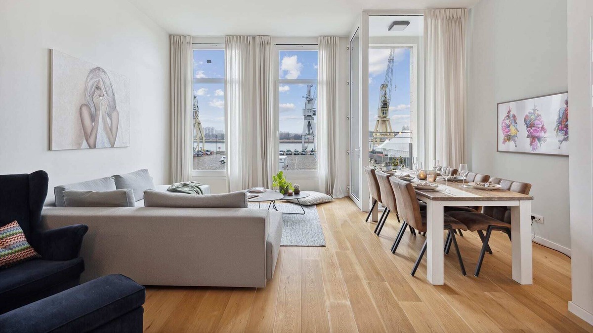 De Kaaien Apartment | Bright waterfront apartment