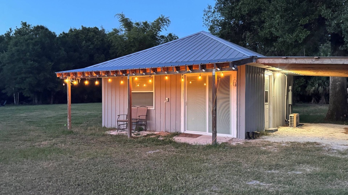 Zolfo Springs Cottage | Bring Your Golf Cart To Highlands Hammock Hidden Cabin and Enjoy Nature