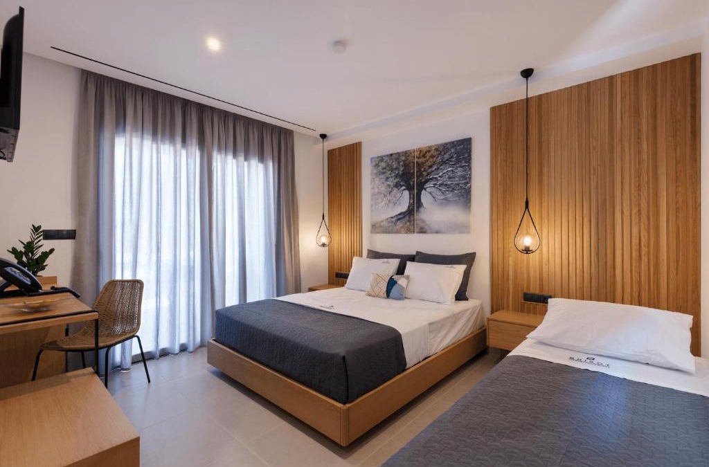 Galatas Hotel | Brisot