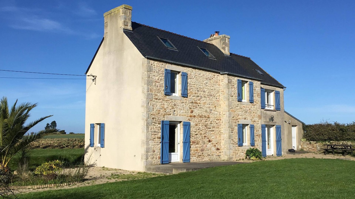Saint-Pol-de-Leon House | Brittany country house near the sea and beaches