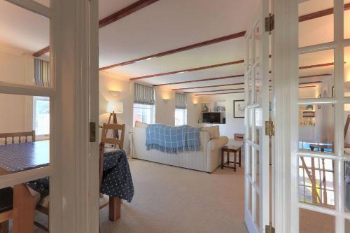 Broadstairs Hotel | Broadstairs Bakery Sleeps 2 Seaview Great Location