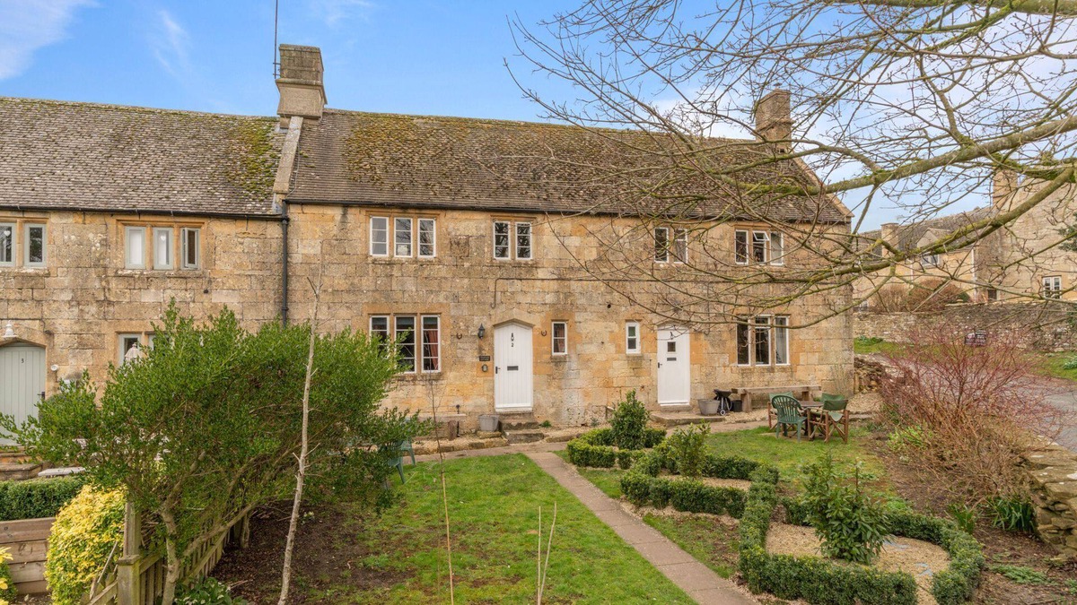 Cheltenham Cottage | Brockhampton Cottages - sleeps 8 guests in 4 bedrooms