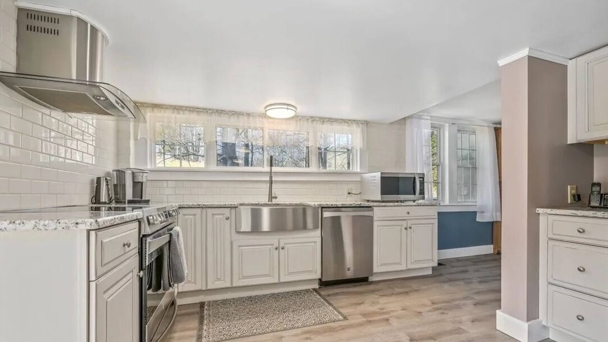 West Oneonta Other | Brockway's 5 bed 4 bath Homestead Minutes From All-Star Village