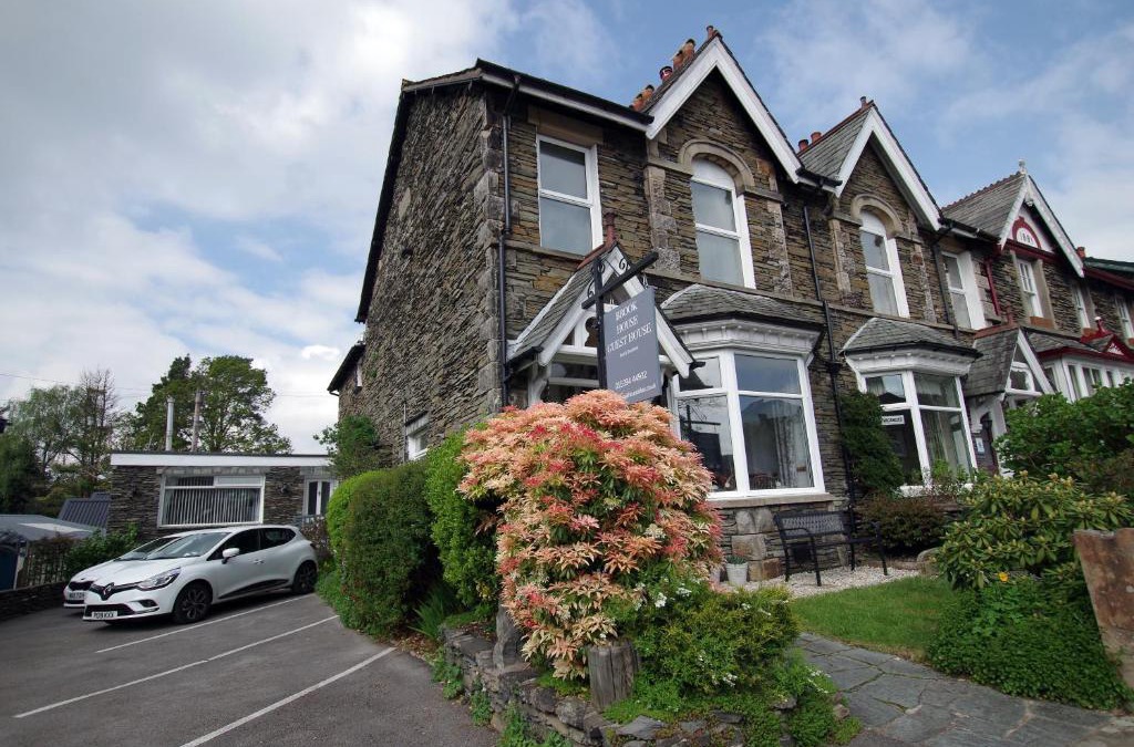 Windermere Bed & Breakfast | Brook House ― Free on-site car park