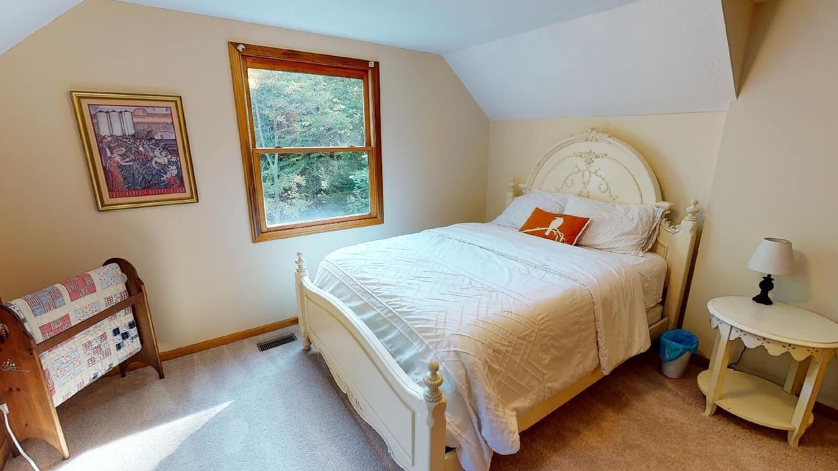 Rockbridge Cottage | Brookside Cottage In Hocking Hills