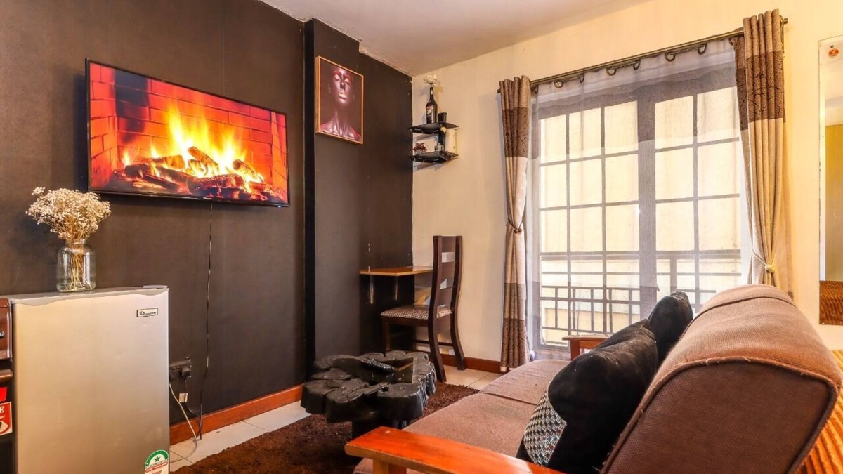 Ngara West Apartment | BROWN BUDGET SUITE