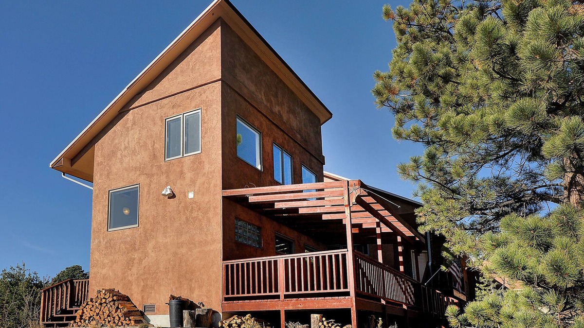 Nathrop House | Brown's Creek Retreat in Mesa Antero
