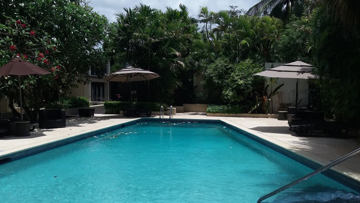 Marine Gardens Condo | Brownes - Boutique Luxury, Large 1 Bed 1 Bath Condo