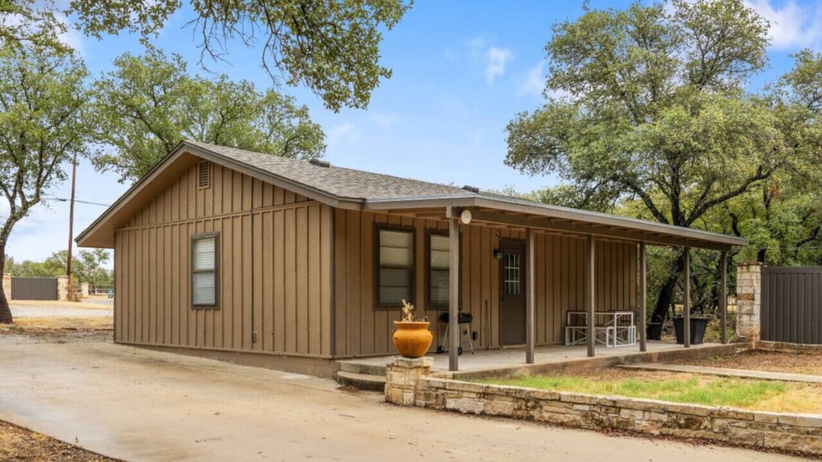 Brownwood House | Brownwood - All 3 Units · Lakeside Dwellings