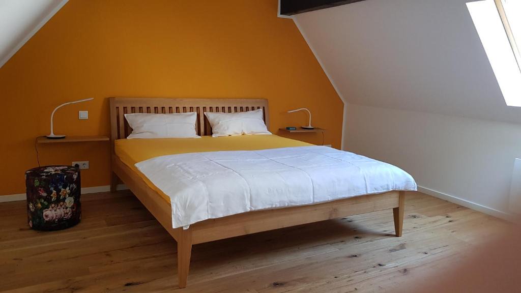 Kulsheim House | Brunnenputzer Pension Restaurant
