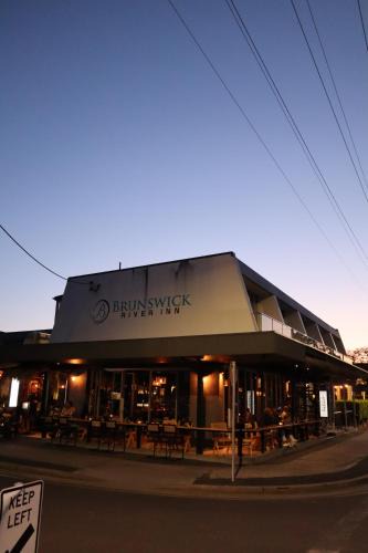 Brunswick Heads Hotel | Brunswick River Inn