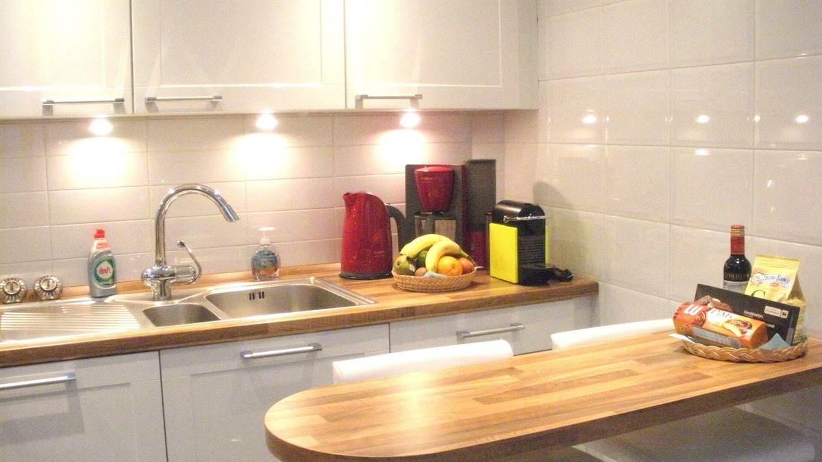 Dailly Apartment | Brussels Nice Apartment Modern near EU, Grand place. Free Garage, Free WI-FI