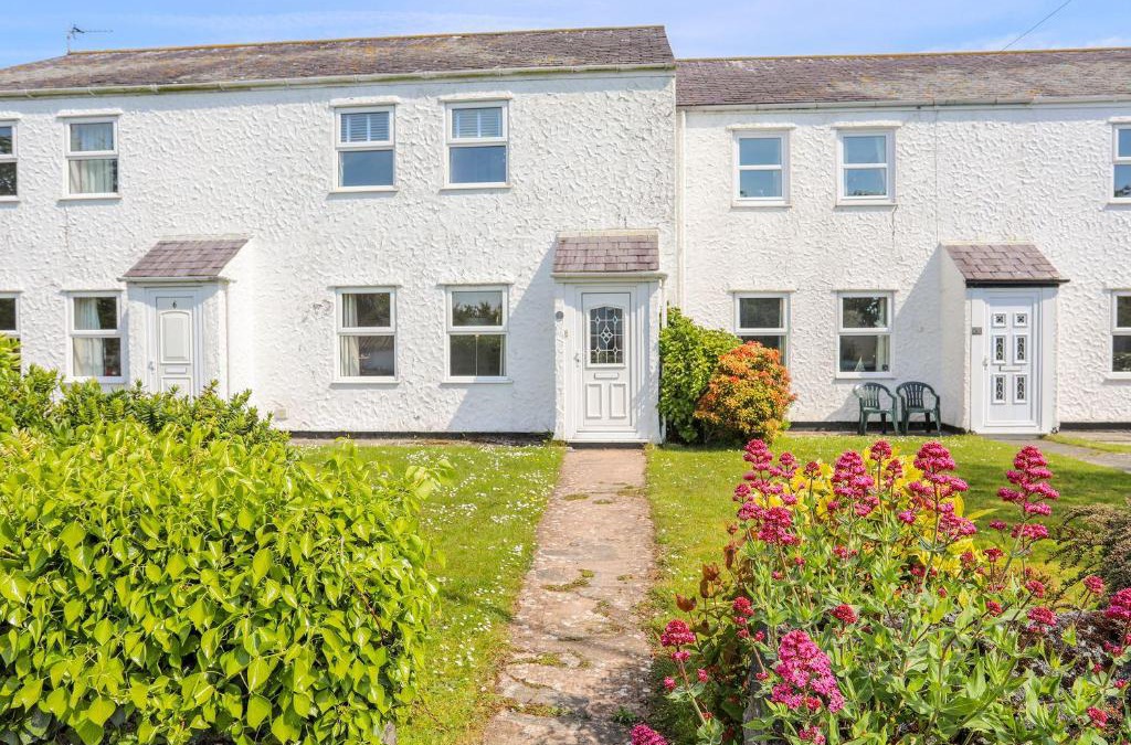 Moelfre House | Brynelian