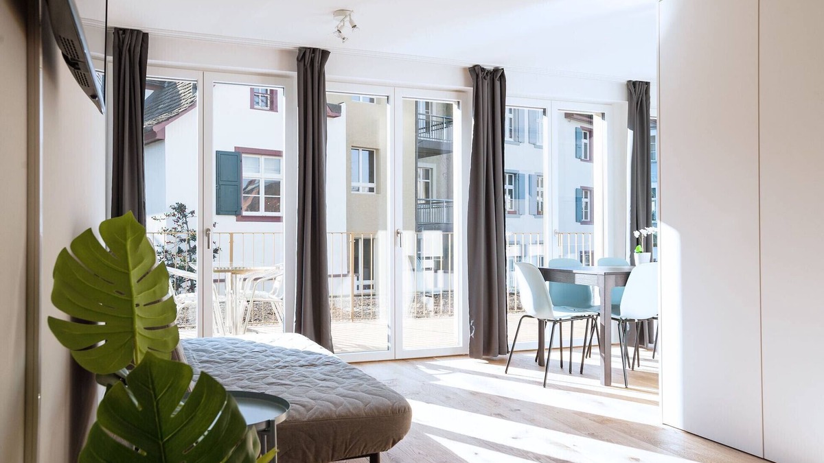 Basel City Centre Apartment | BS Klee IV - Marktplatz HITrental Apartment