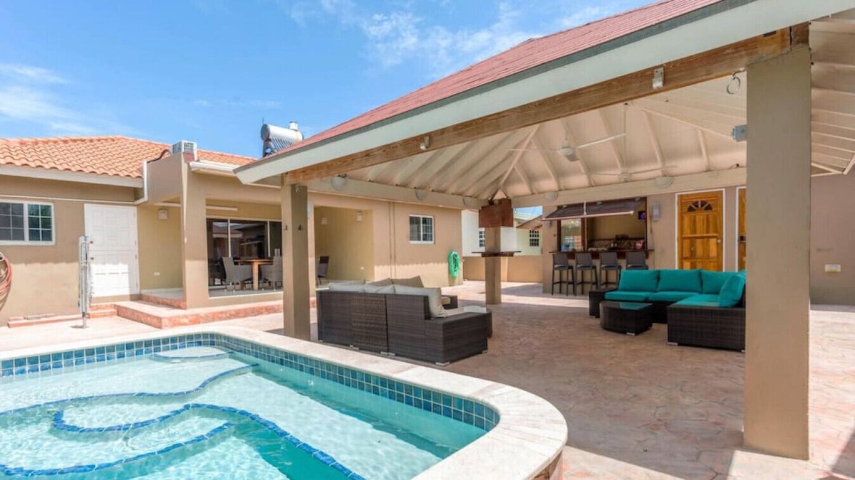 Washington Villa | Bubali Breeze 4 BD Private Pool Eagle/Palm Beaches