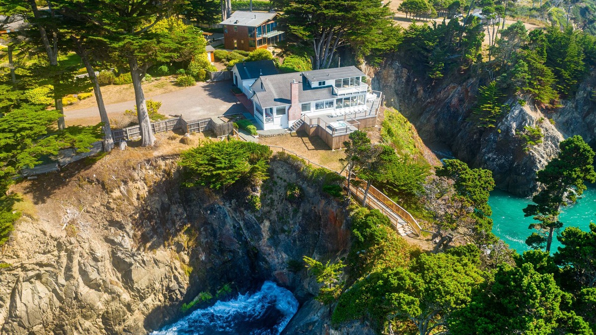 Little River House | Buckhorn Cove Ocean Front with Private Peninsula