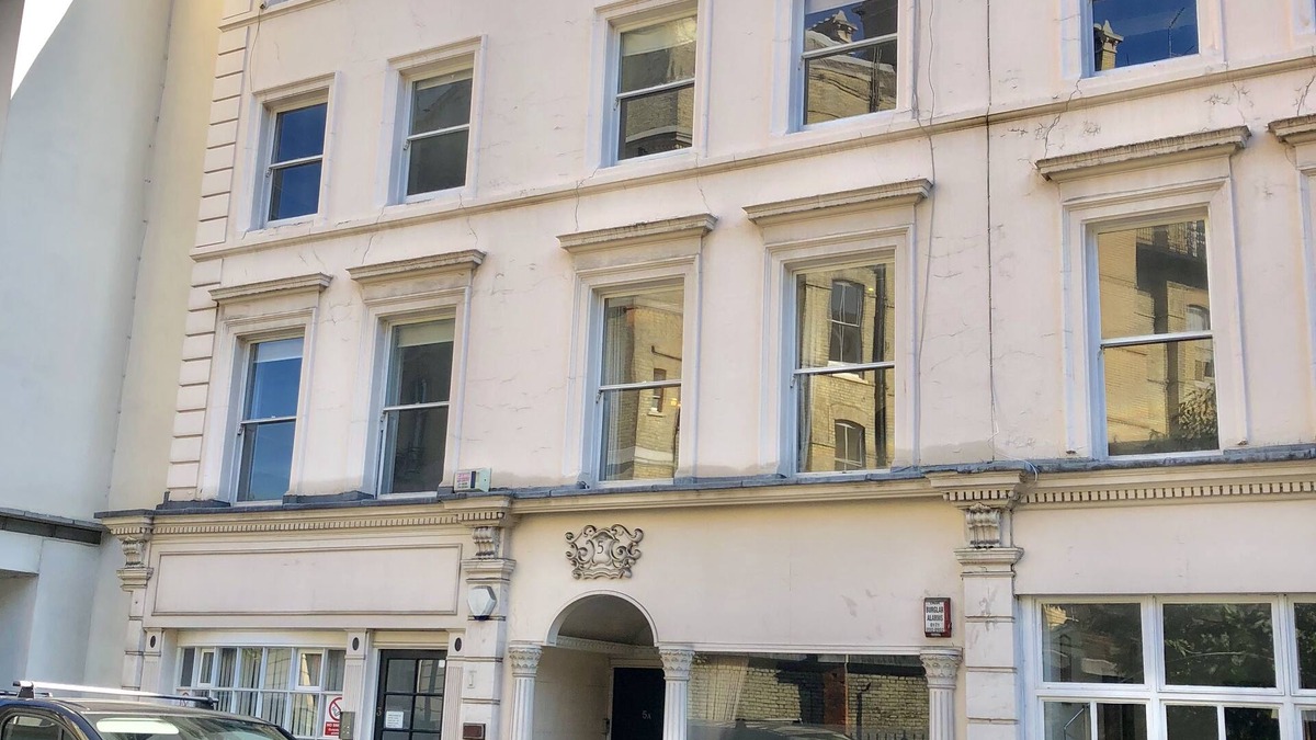 Belgravia Apartment | Buckingham Palace View Apartment