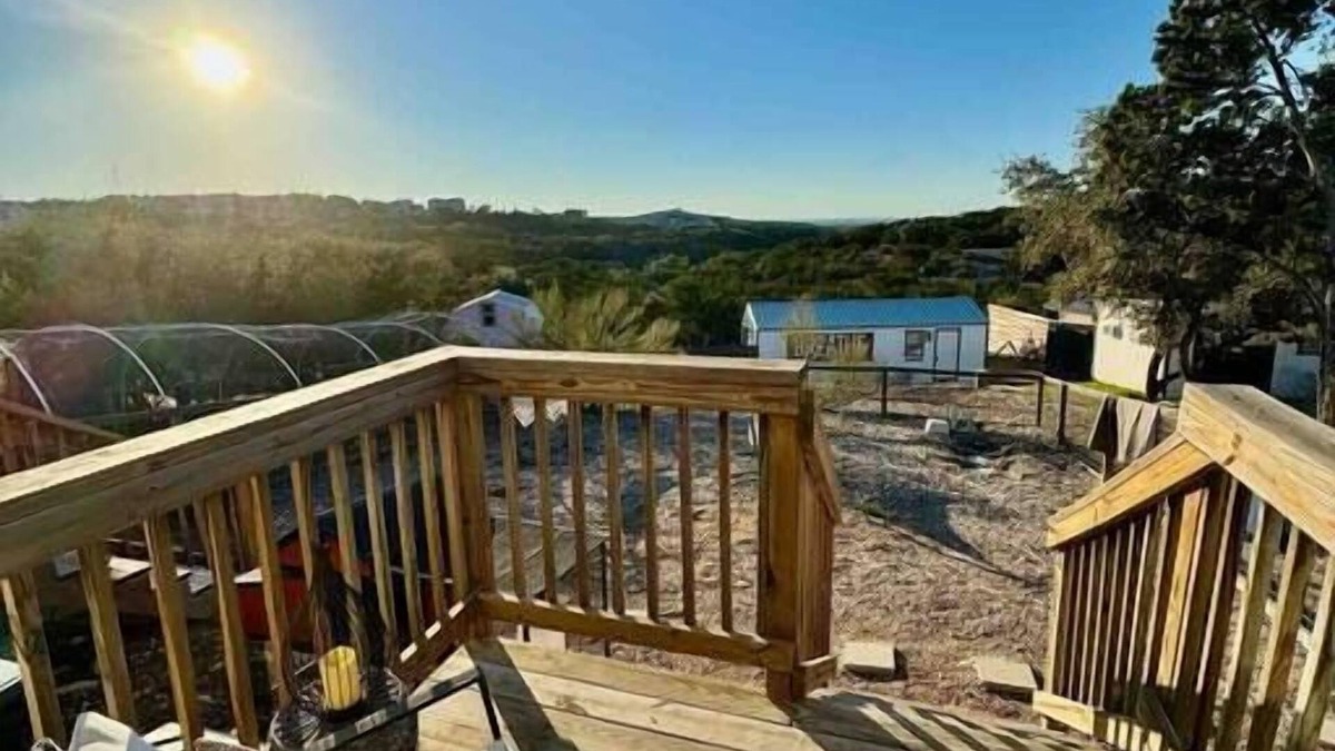Dripping Springs House | Buddha Guest Suite@ 13Acres Yoga