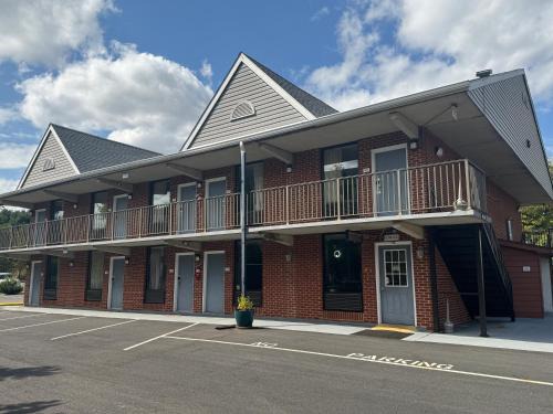 Thornhill Hotel | Budget Inn Orange