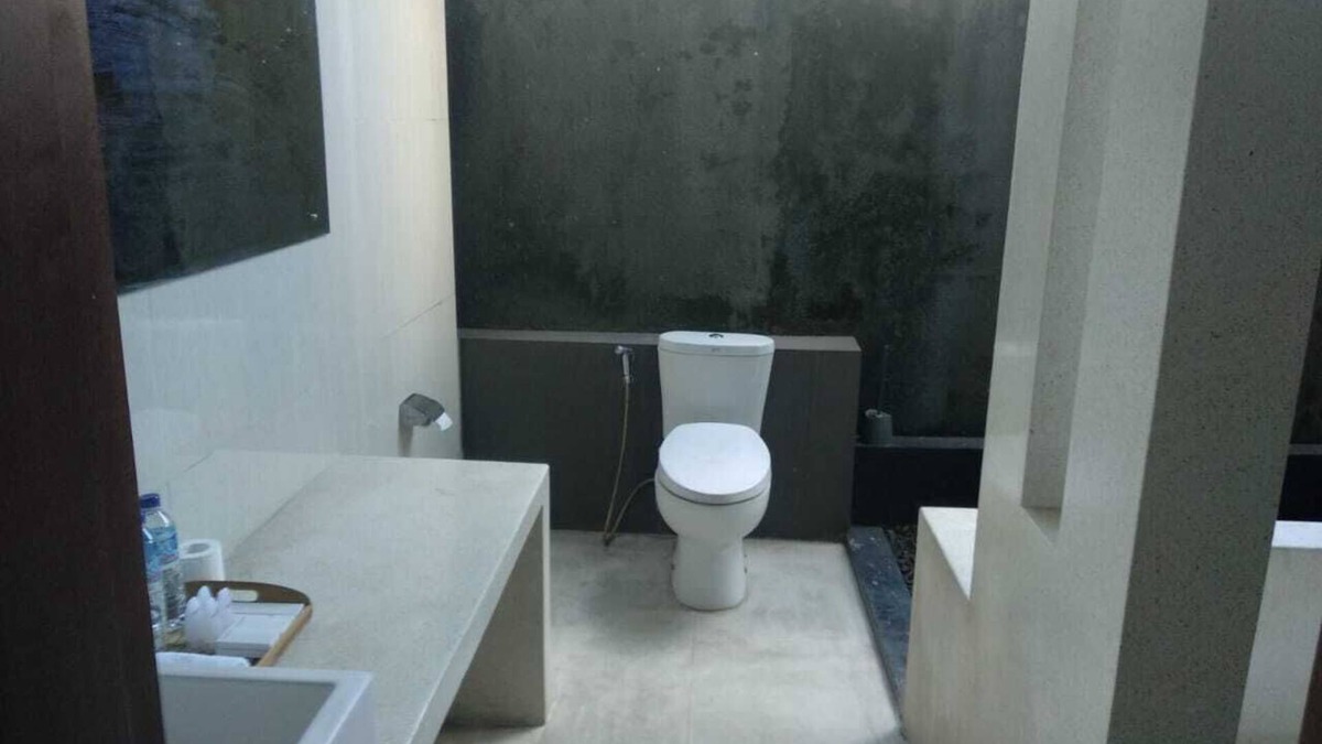 Nur-Sultan Villa | Buduk 3 Bedroom Villa with private pool, Just 5 minutes’ drive from Echo Beach