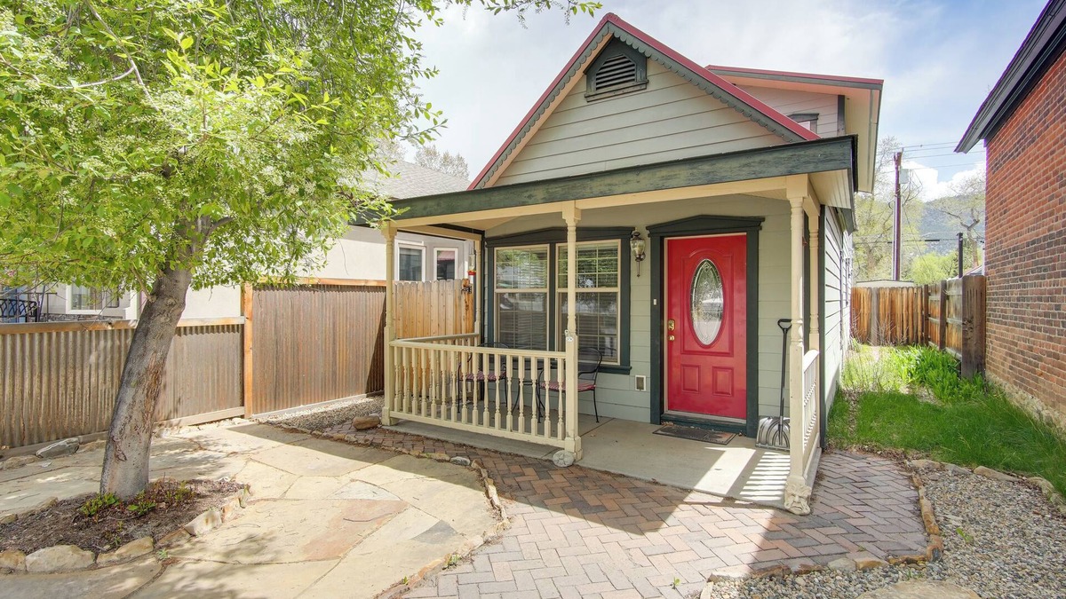 Buena Vista House | Buena Vista 'Shambala' Sanctuary Near Main St!