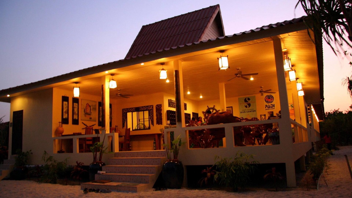 Ranong Hotel | Buffalo Bay Vacation Club