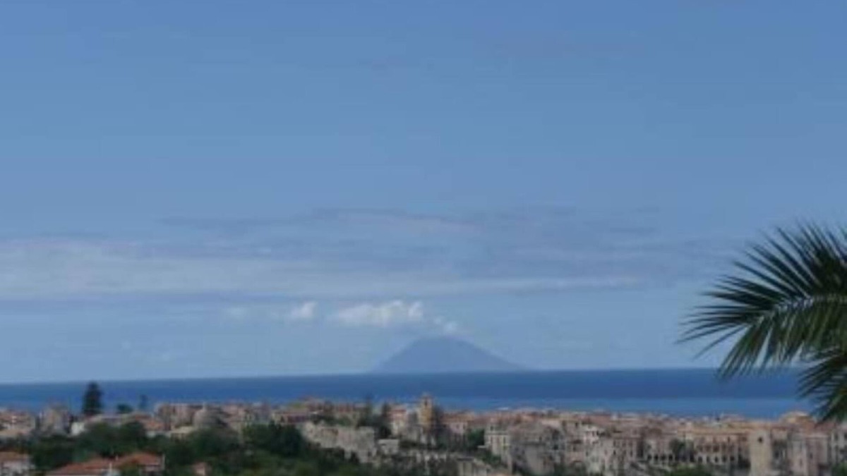 Tropea House | Buganville house with sea view terrace