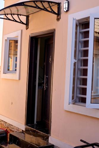 Ibadan Apartment | Builders Homes and Apartments