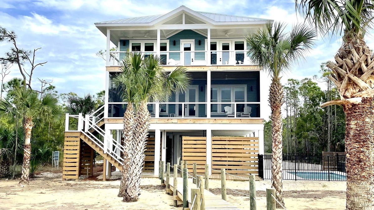 Plantation House | Built in 2021 - Bayfront- Pool -Dock - Elevator - Short Walk to Beach