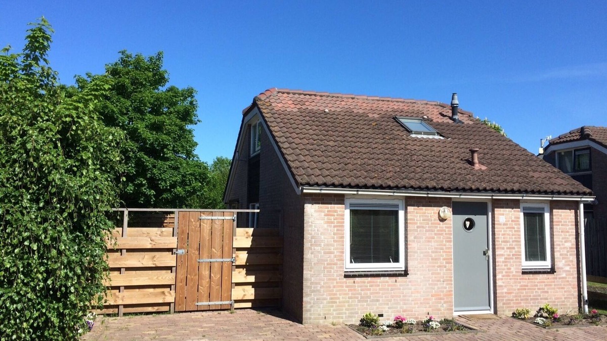 Egmond aan den Hoef House | Buitenhuis Egmond, vacation home on the edge of the dune area, near the beach.
