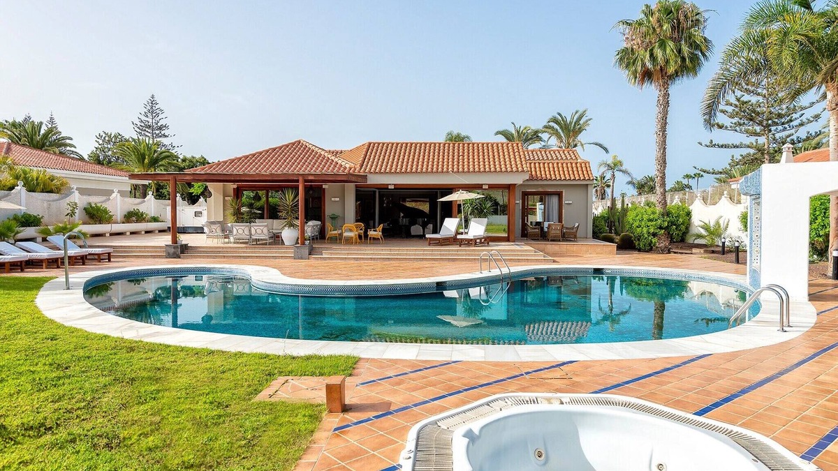 Campo Internacional Maspalomas Ski Chalet | Bungalow in Maspalomas near Golf & Beach