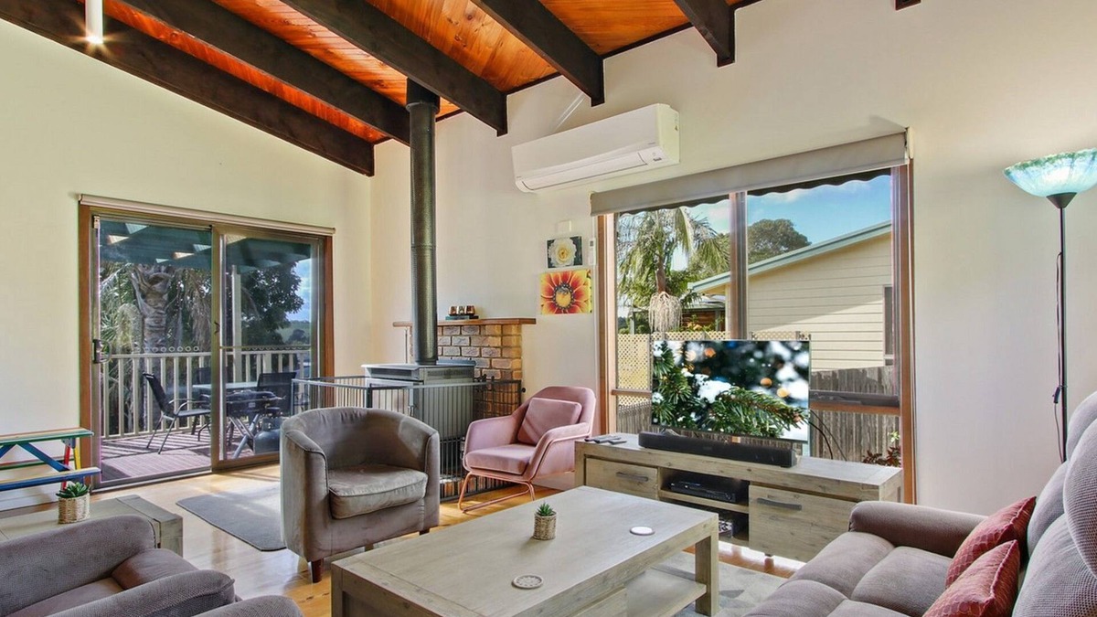 Lake Bunga House | Bunga Beach House in Lake Bunga