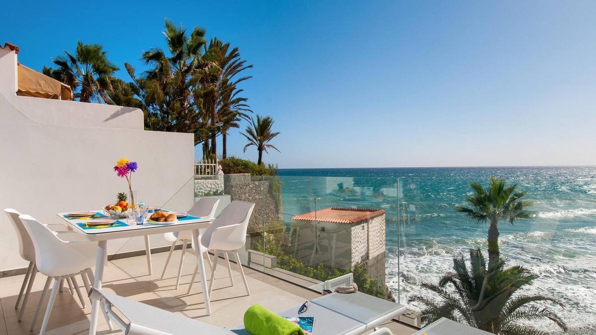 Playa del Aguila Cottage | Bungalow Playa del Aguila II over the sea by VillaGranCanaria