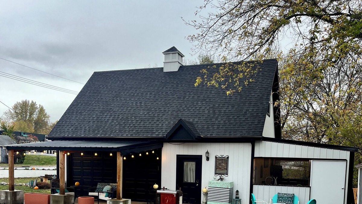 Louisburg House | Bungaloft in charming Louisburg with AC, WiFi, Tv.n