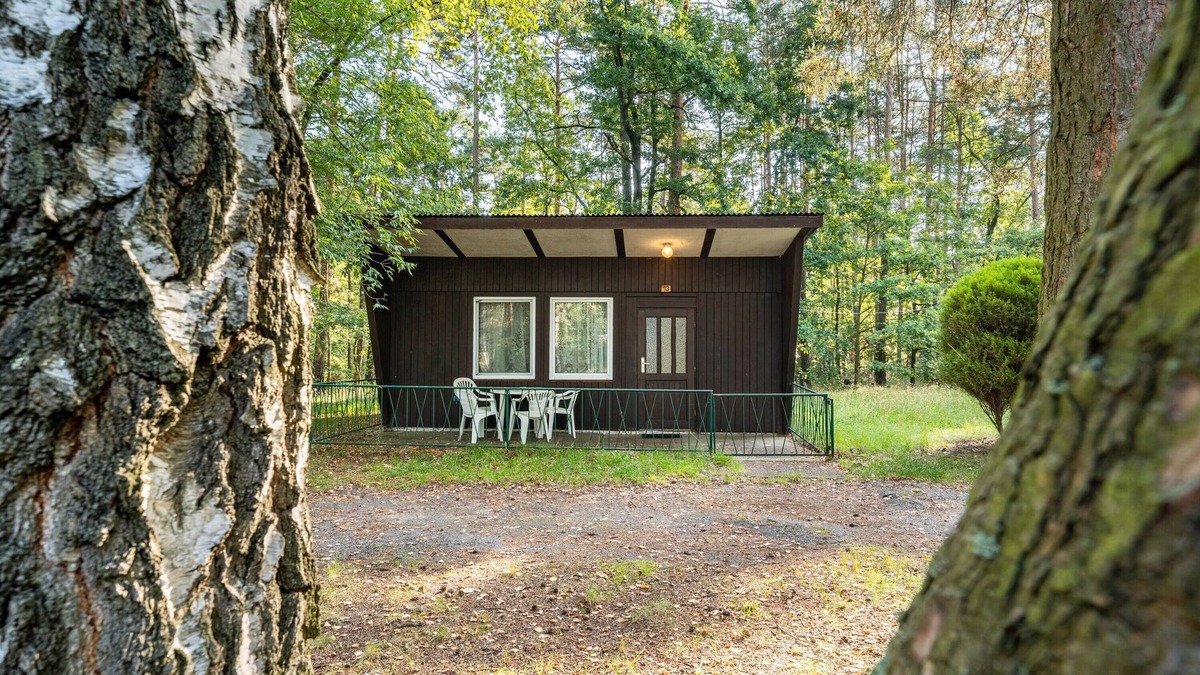 Kollm House | Bungalow '13 - Finnhütte' with Private Terrace and Shared Garden