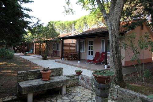 Premantura Other | Bungalow comfort 100 m from the Beach