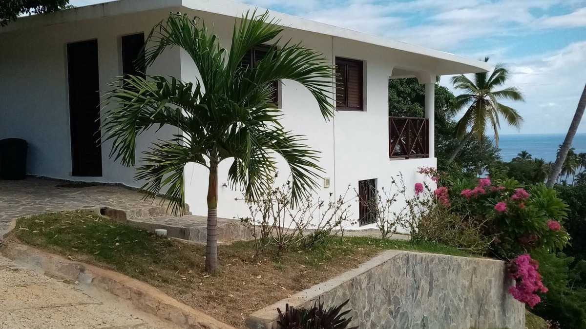 Samana House | Bungalow für 3 Gäste mit 50m² in Punta Balandra