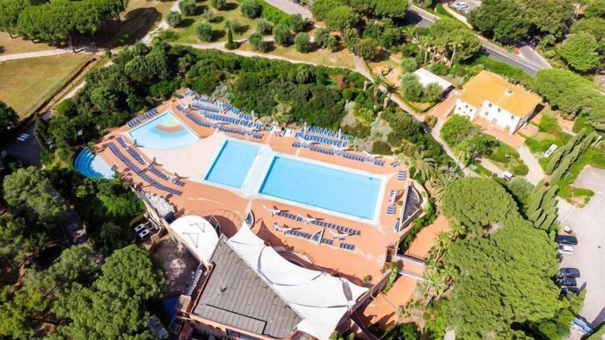 San Vincenzo House | Bungalow in San Vincenzo with Sun Shower