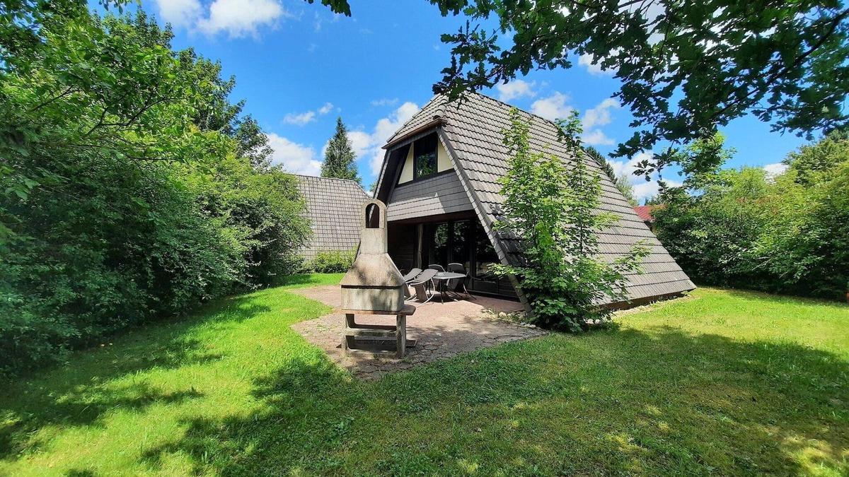 Strumpfelbrunn House | Bungalow in Waldbrunn