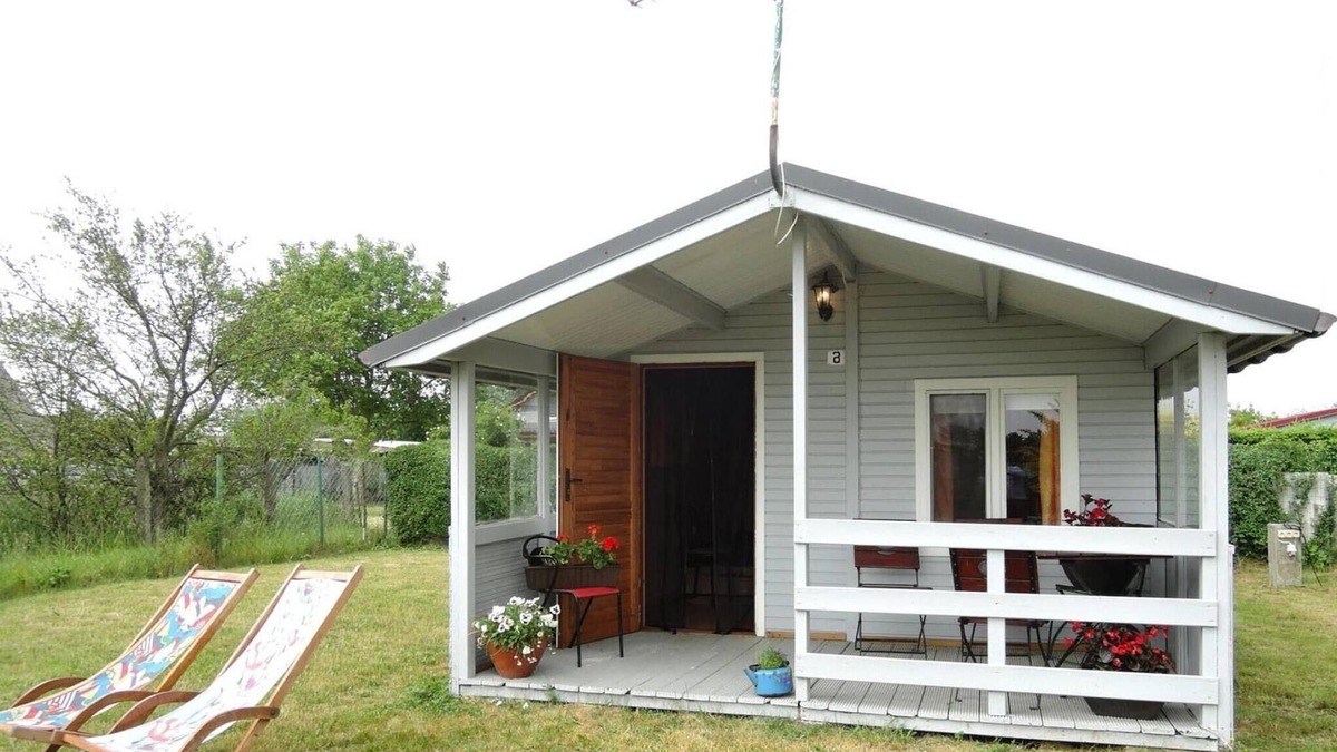 Wrzosowo House | Bungalow in Wrzosowo near Baltic Sea Beach