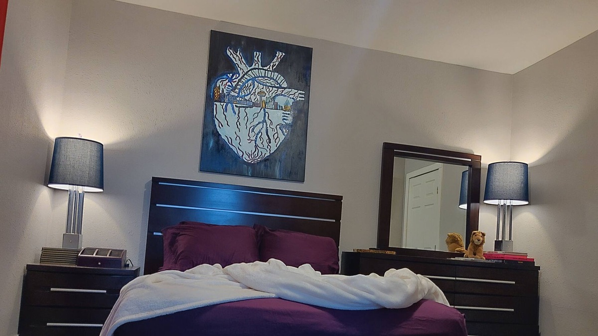 Prospect Hill House | Bungalow Near Downtown San Antonio/ Entire Property/Driveway/ Riverwalk/ College