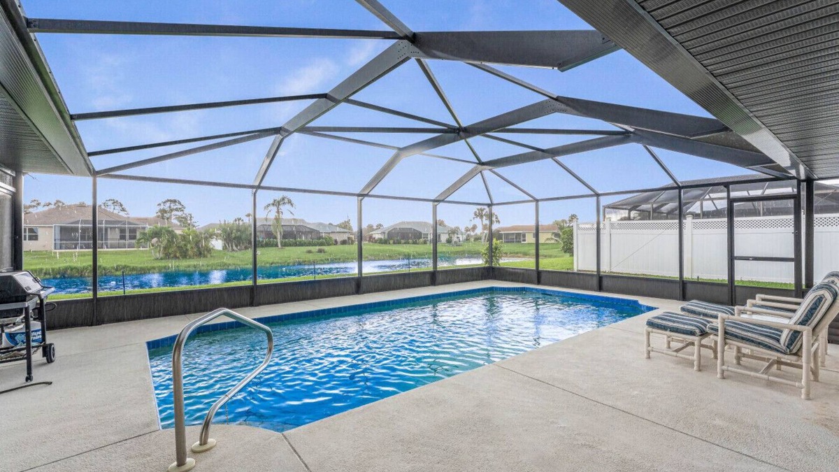 Pebble Beach House | Bunker Lane Breeze – Rotonda West Pool Retreat