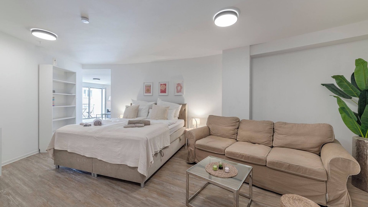 Altendorf Apartment | Bunker Retreat Essen Trade Fair-Self Check-in-5P-WIFI