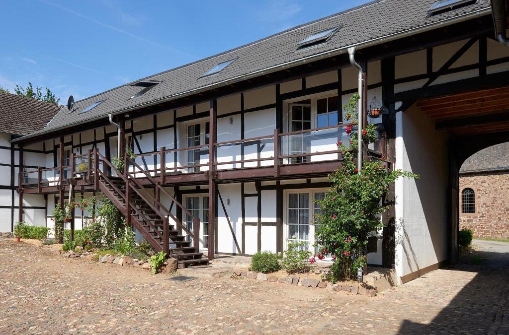 Blens Apartment | Burg Blens